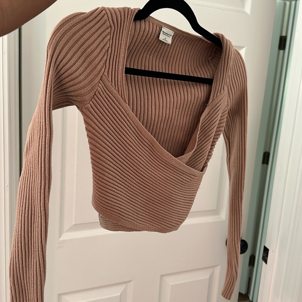Abercrombie sweater